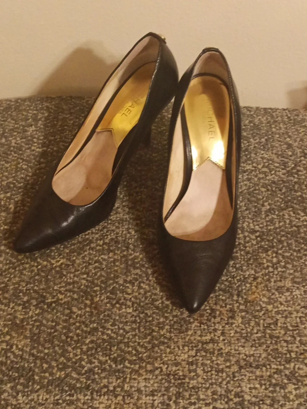 Michael Kors Classic Black Pointed-Toe Women's Alina Flex Pumps Size 6.5